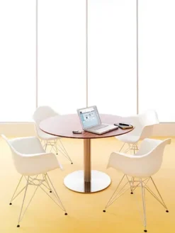 Stuhl Eames Plastic Armchair DAR RE